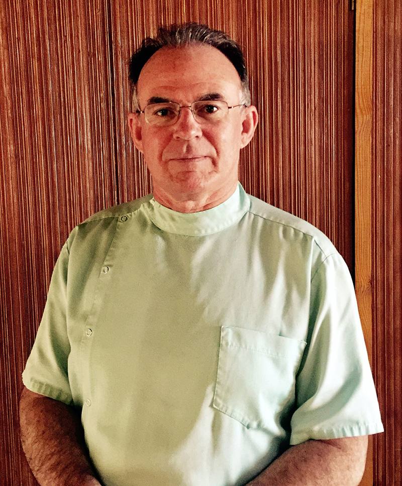Dr Ronan Cahill